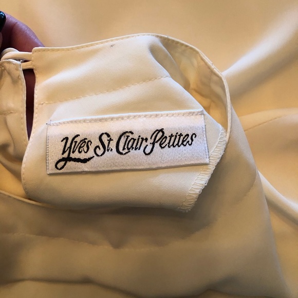 Gorgeous Vintage Top - Picture 3 of 5